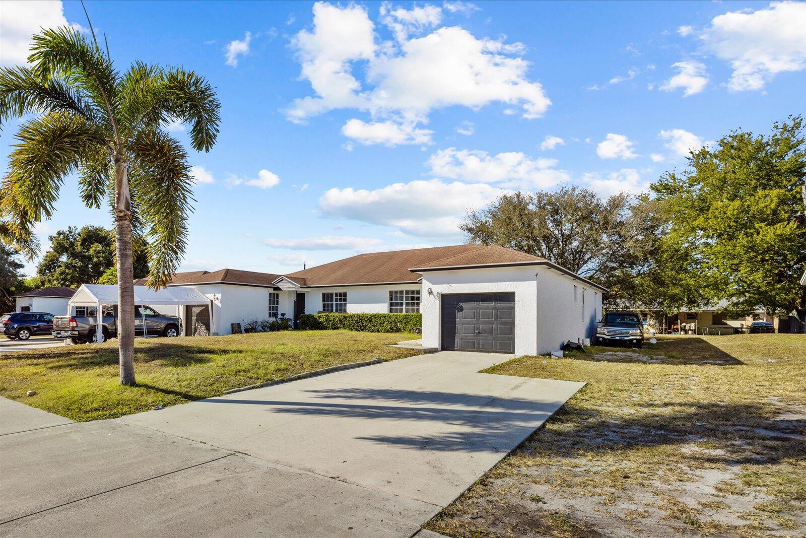 2593 Southeast Indian Street Stuart, FL 34997 - Photo 3 of 7 3-Indian in-7