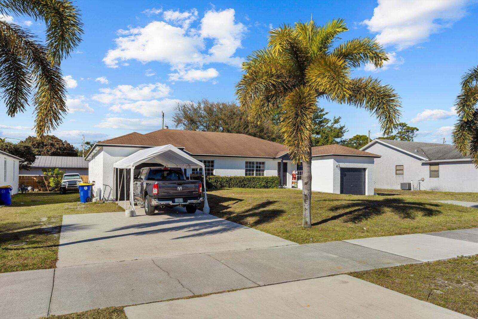 2593 Southeast Indian Street Stuart, FL 34997 - Photo 4 of 7 4-Indian in-4