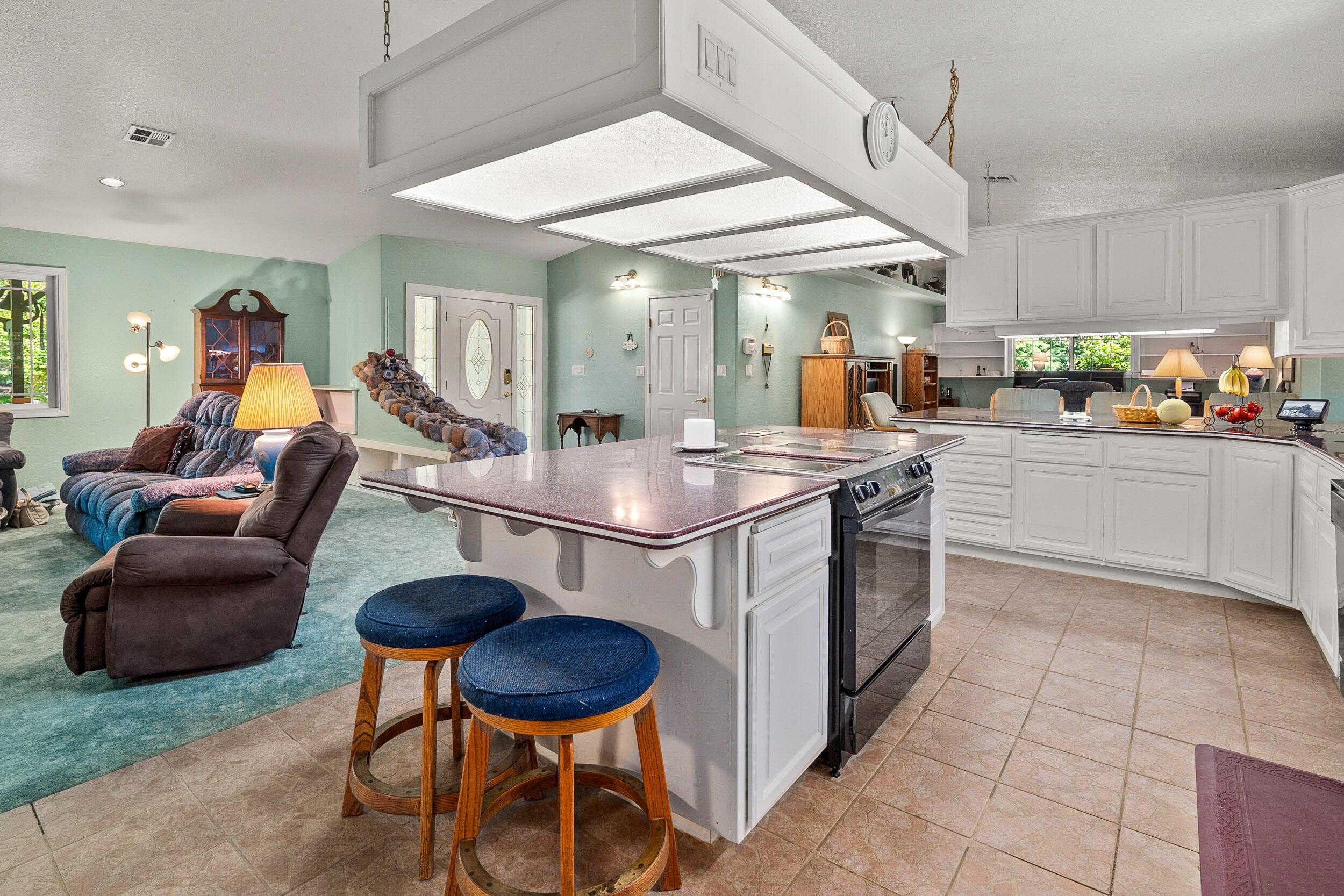 14845 Water Gap Road Williams, OR 97544 - Photo 10 of 44 Kitchen