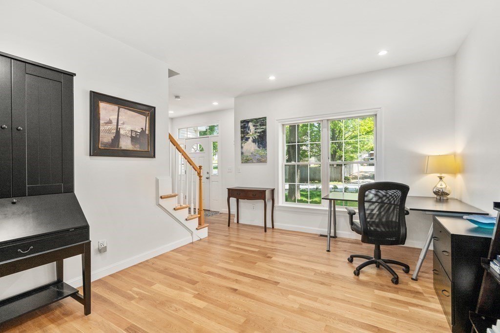 12 Pitt Road Framingham, MA 01701 - Photo 16 of 31 Gallery Image 16