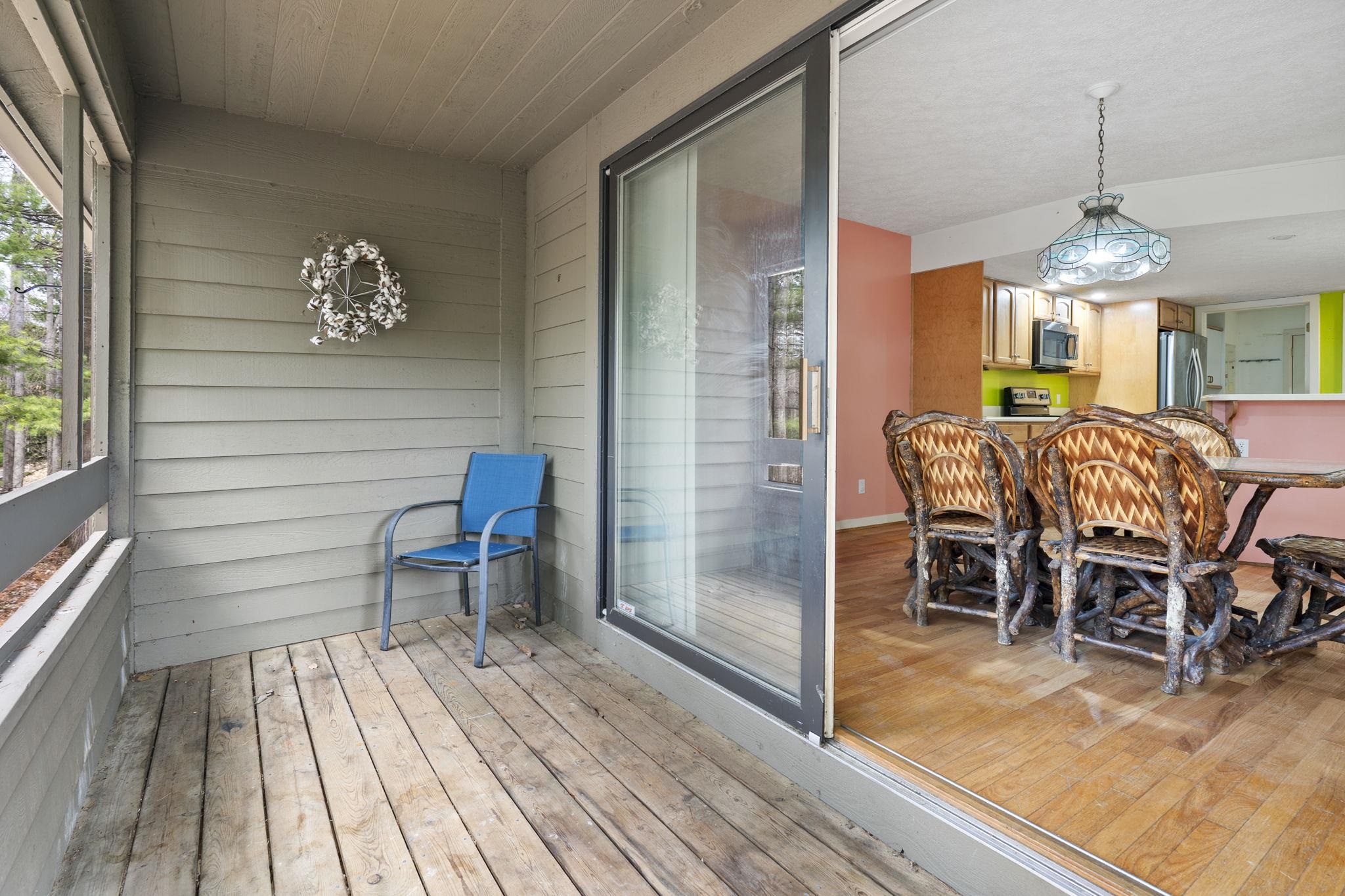 6475 Mission Ridge Traverse City, MI 49686 - Photo 12 of 56