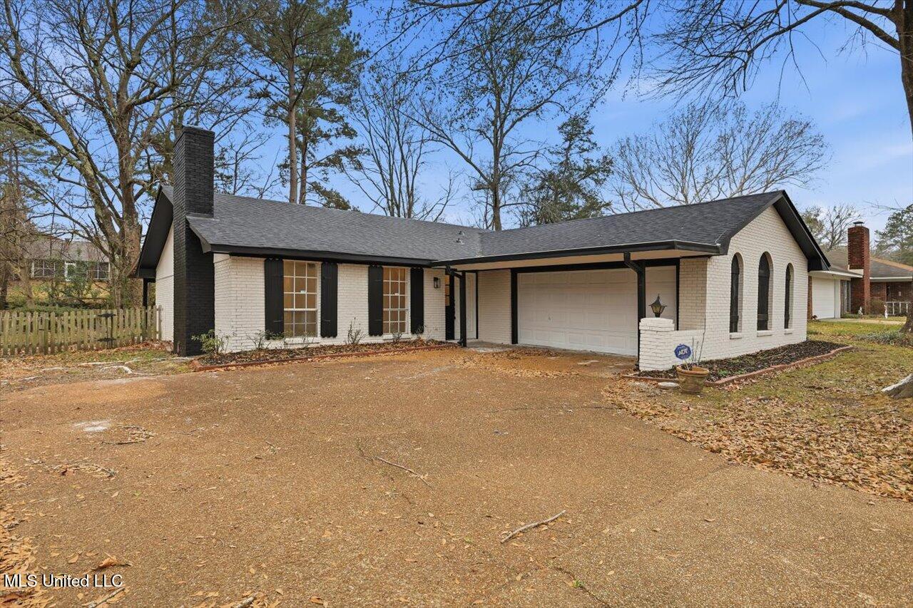 02-1506 Edgewood Pl _ Home Tours MS