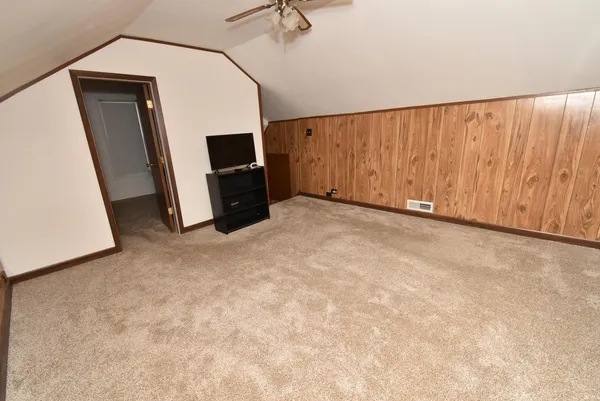 $155,000 | 105 North Van Buren Avenue, Fowler, IN 47944