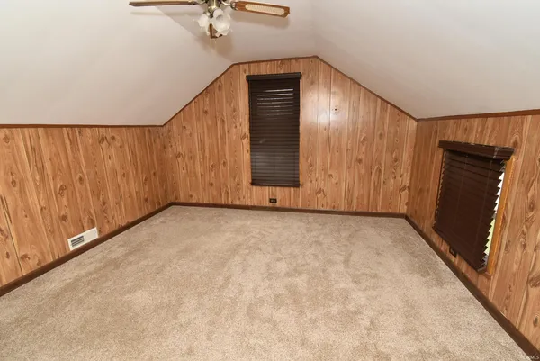 $155,000 | 105 North Van Buren Avenue, Fowler, IN 47944