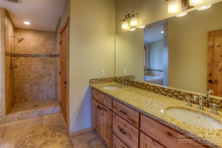 67175 Harrington Loop Road Bend, OR 97703 - Photo 14 of 25 Additional Photo