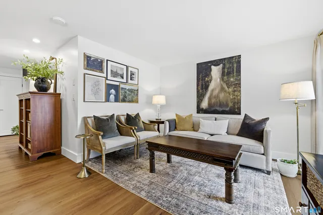 $2,250 | 60 Cinnamon Spring, Unit 60, South Windsor, CT 06074