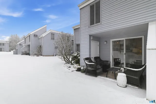 $2,250 | 60 Cinnamon Spring, Unit 60, South Windsor, CT 06074