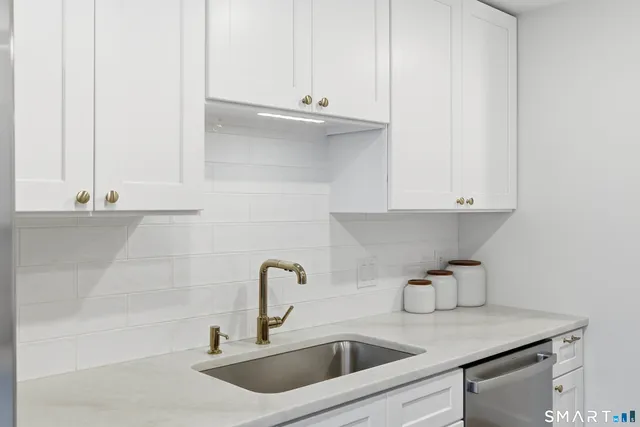 $2,250 | 60 Cinnamon Spring, Unit 60, South Windsor, CT 06074