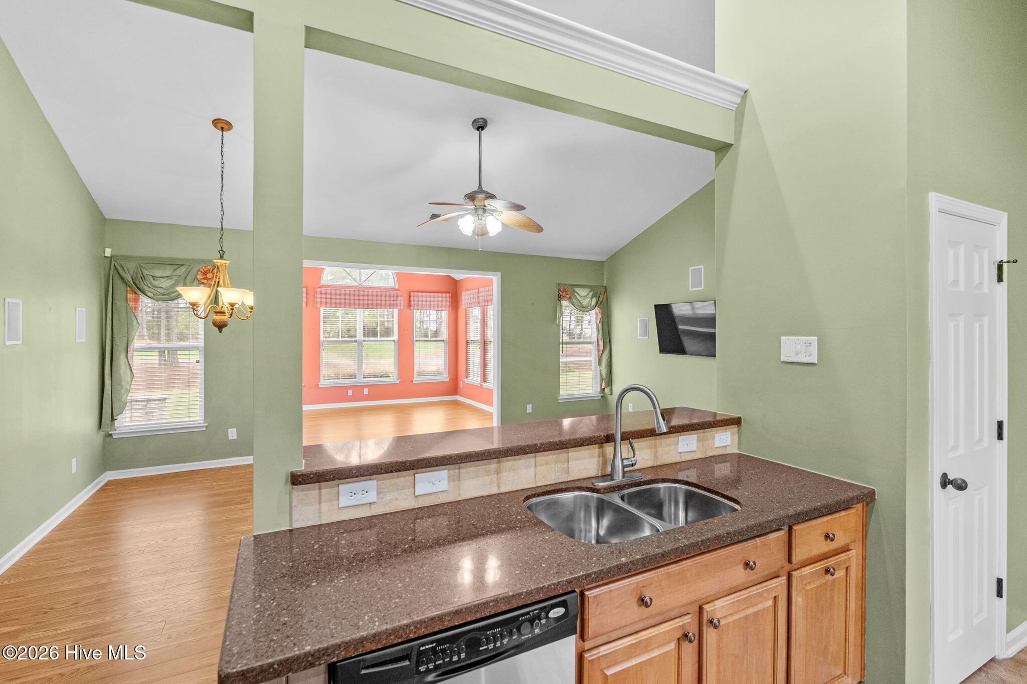 641 Meadowbrook Lane Calabash, NC 28467 - Photo 26 of 59 25-web-or-mls-641 Meadowbrook Ln 23 (2)
