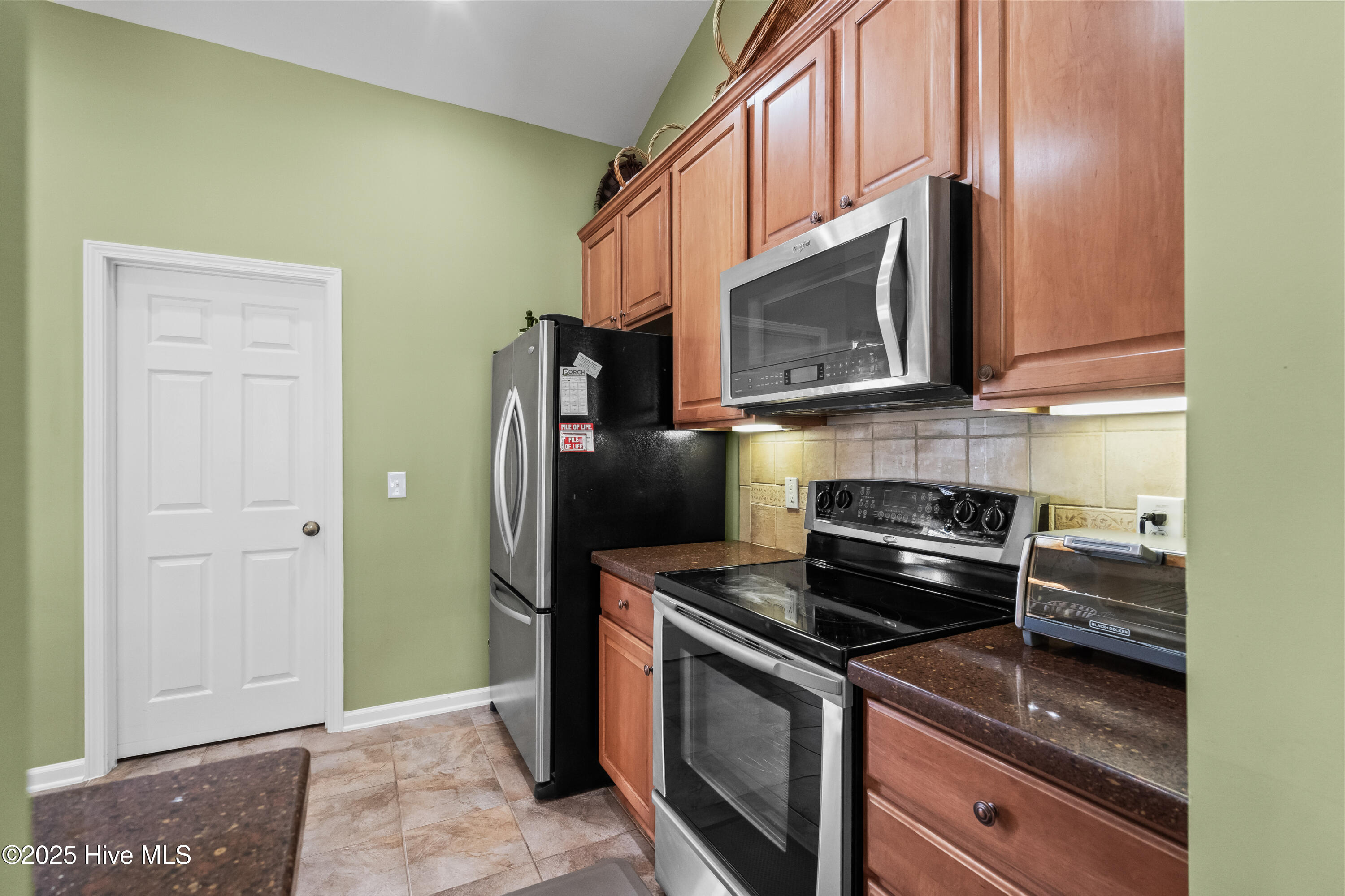 641 Meadowbrook Lane Calabash, NC 28467 - Photo 7 of 46 641 Meadowbrook Ln 20