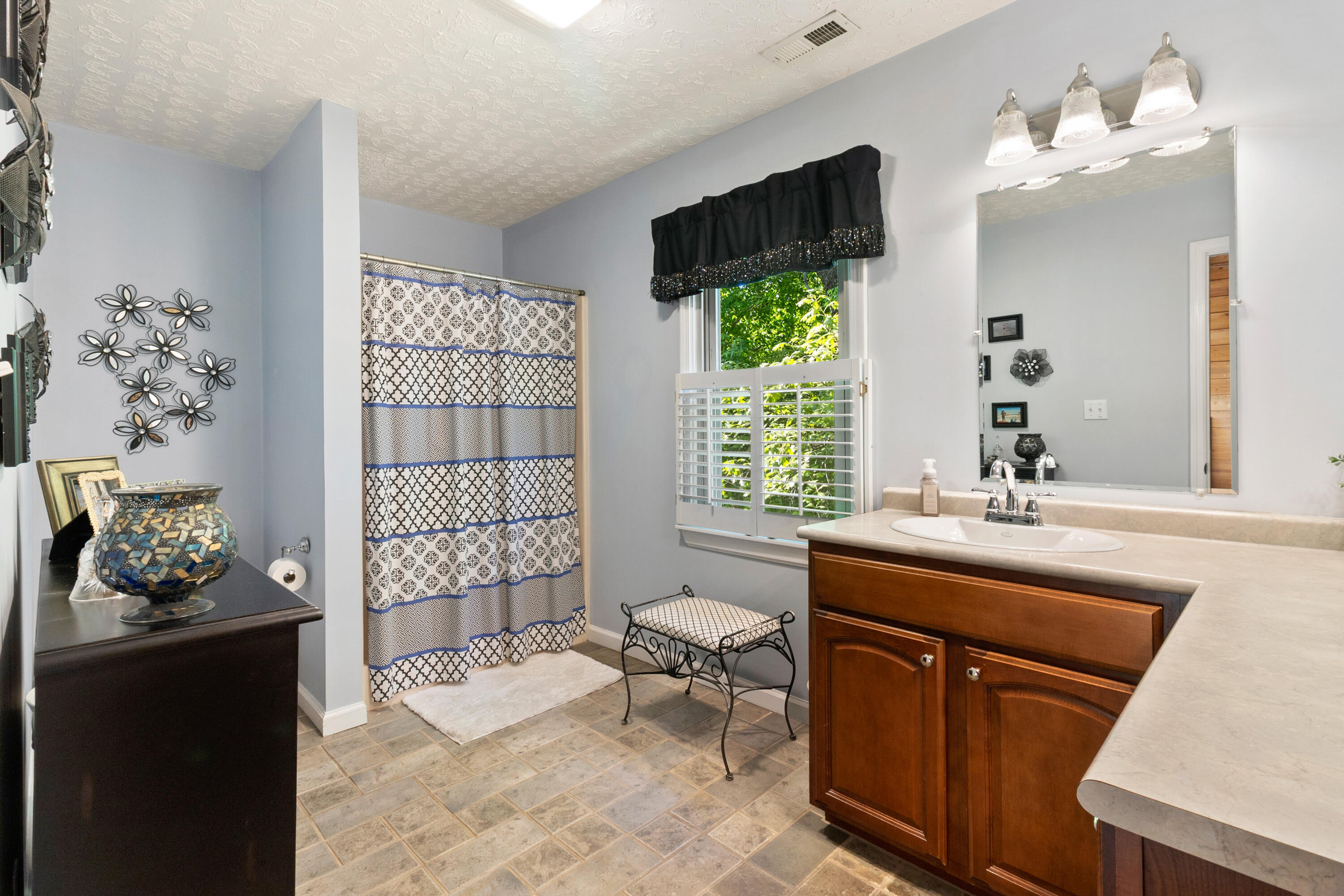 250 Outlet Road Cleveland, TN 37323 - Photo 35 of 50 Outlet-32