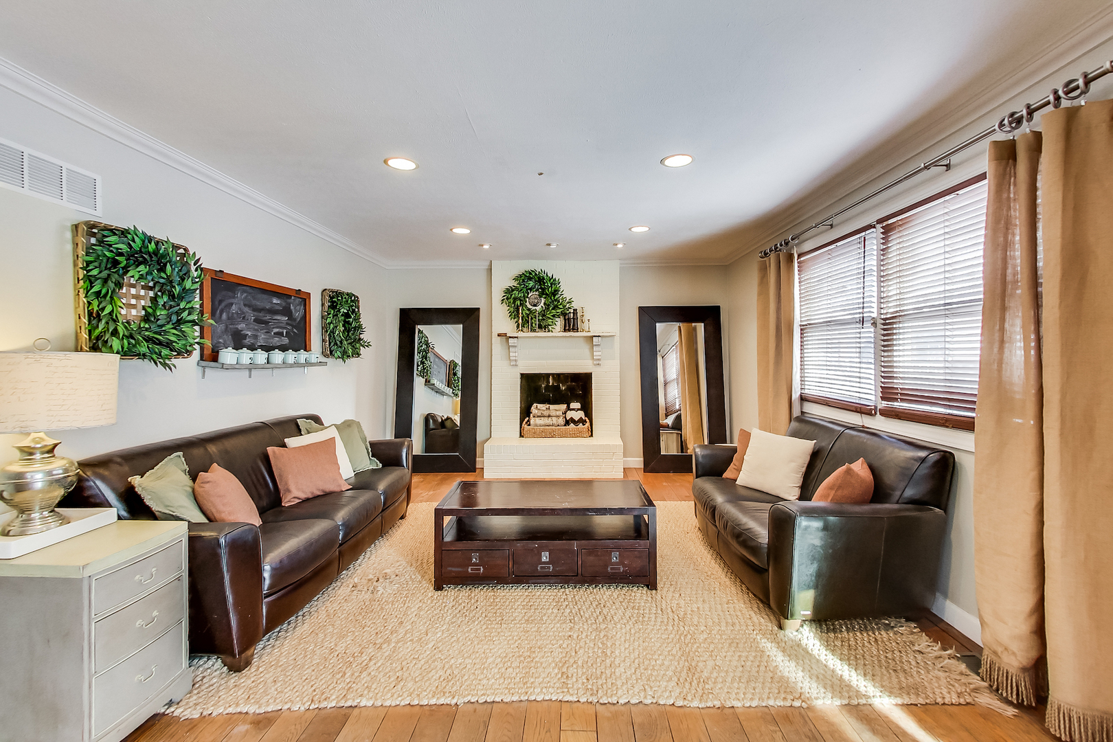 147 Robertson Road Lake Zurich, IL 60047 - Photo 15 of 35 Gallery Image 15
