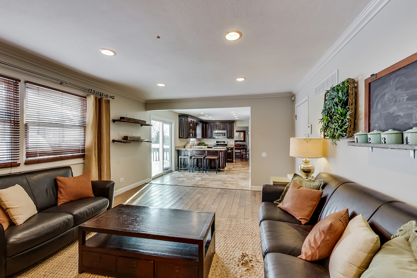 147 Robertson Road Lake Zurich, IL 60047 - Photo 17 of 35 Gallery Image 17