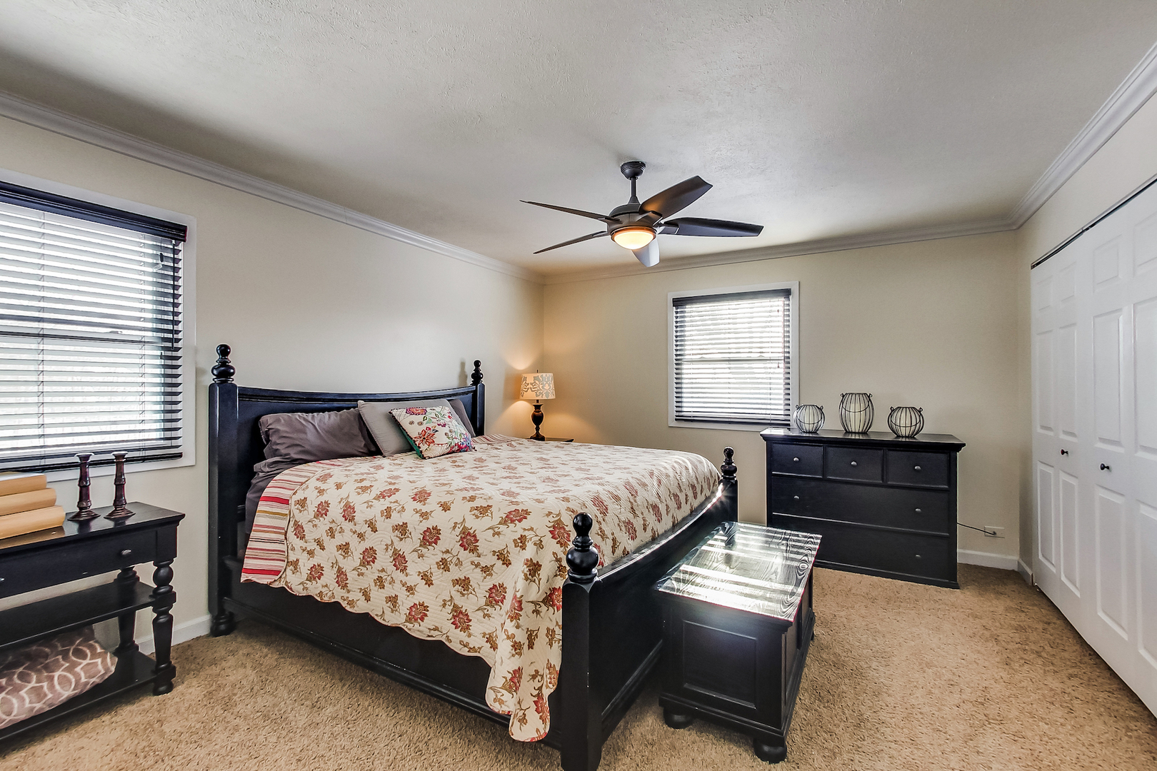 147 Robertson Road Lake Zurich, IL 60047 - Photo 20 of 35 Gallery Image 20