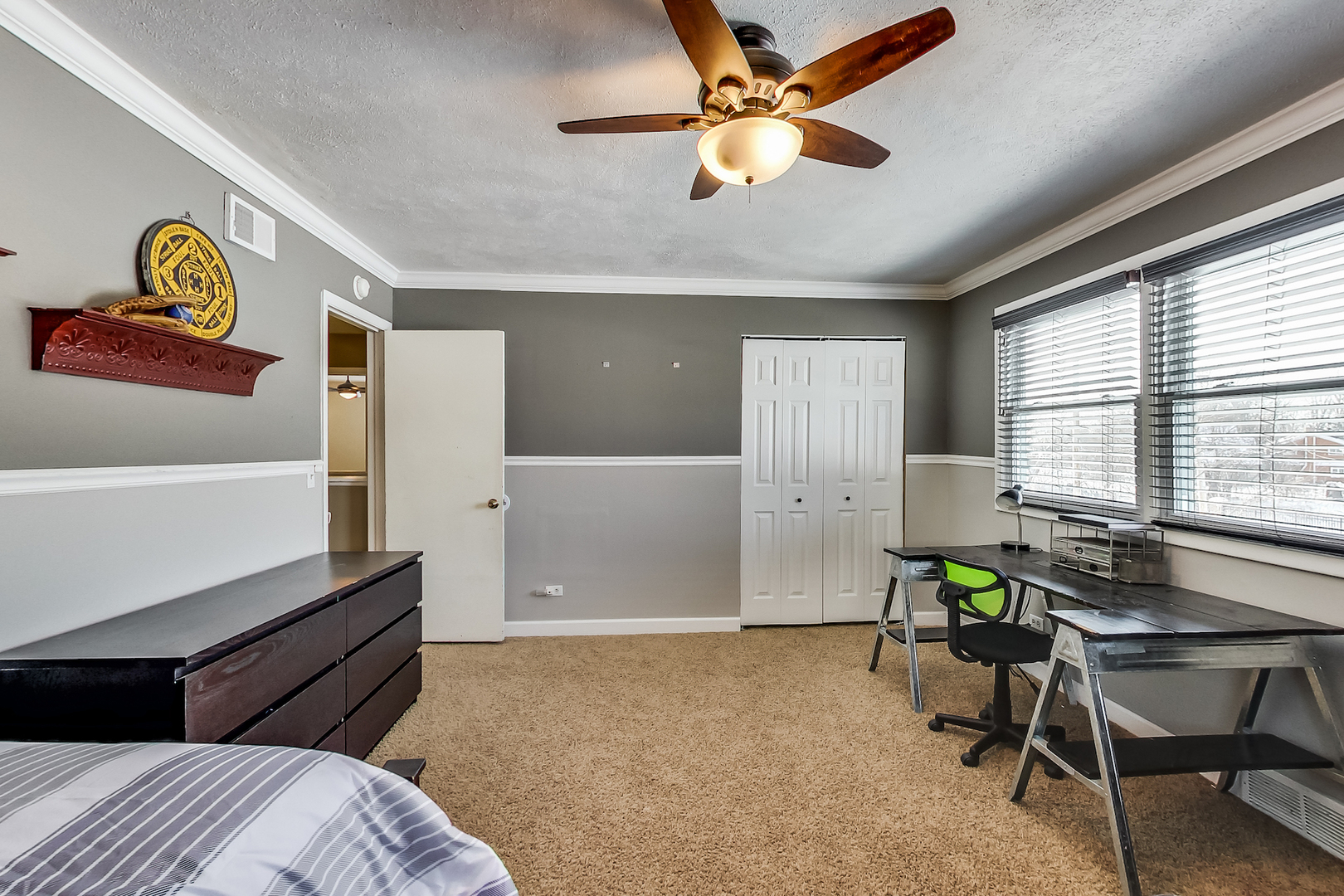 147 Robertson Road Lake Zurich, IL 60047 - Photo 26 of 35 Gallery Image 26