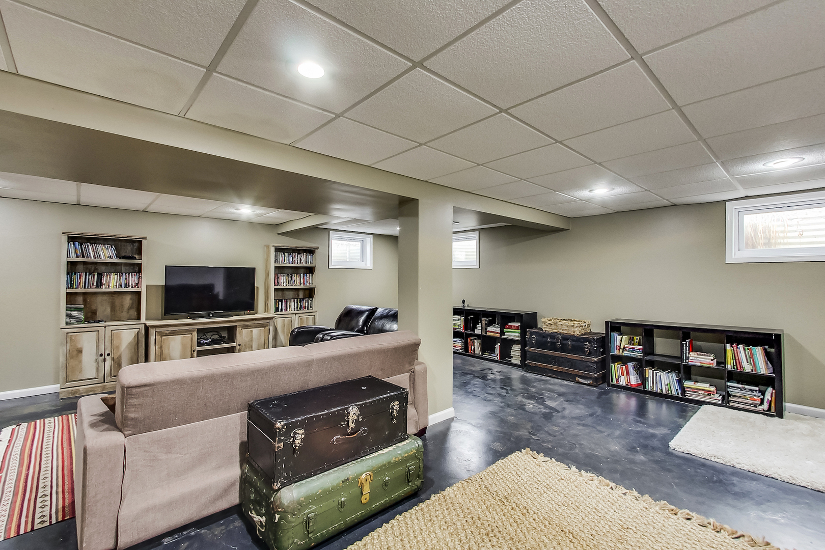 147 Robertson Road Lake Zurich, IL 60047 - Photo 31 of 35 Gallery Image 31