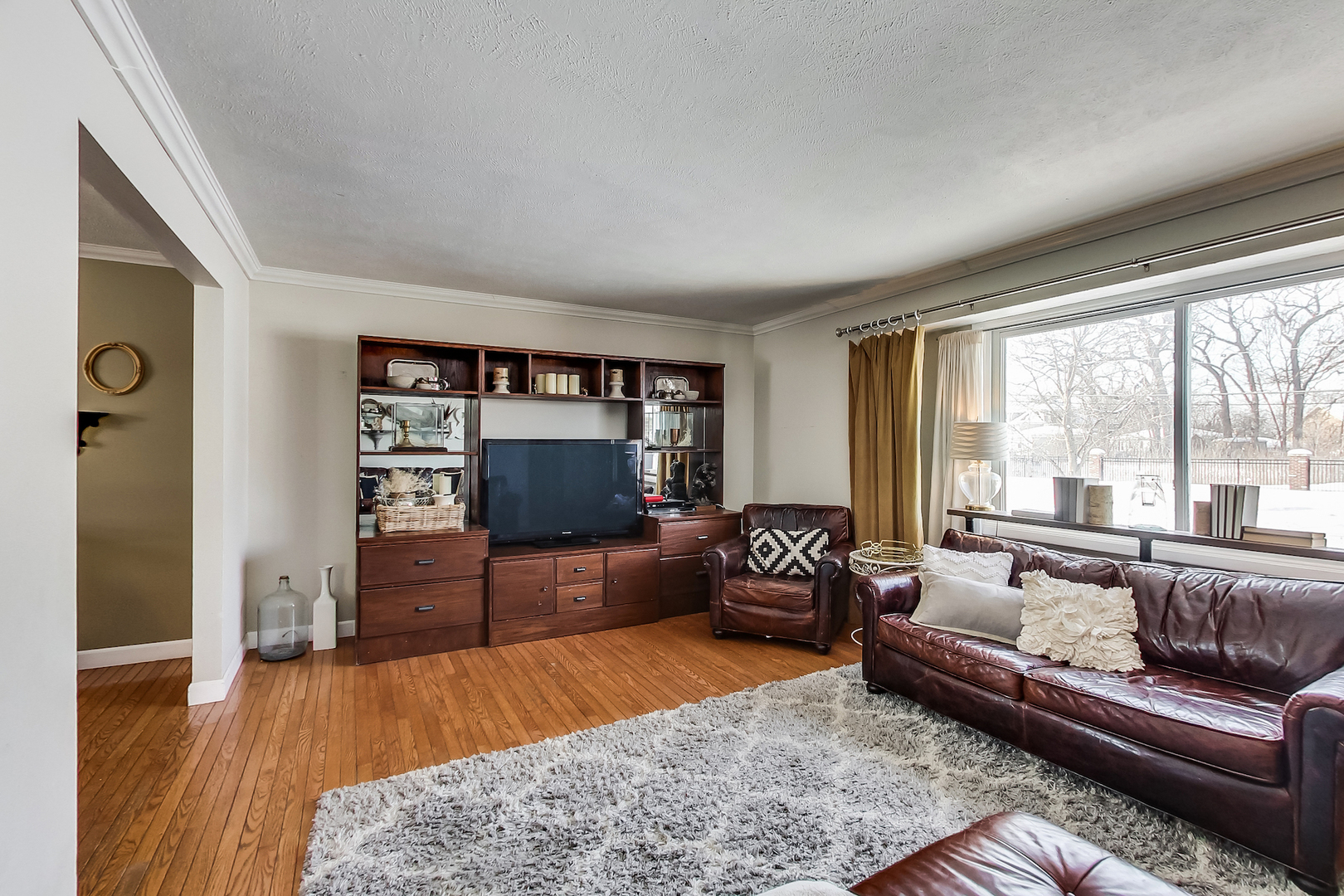 147 Robertson Road Lake Zurich, IL 60047 - Photo 9 of 35 Gallery Image 9