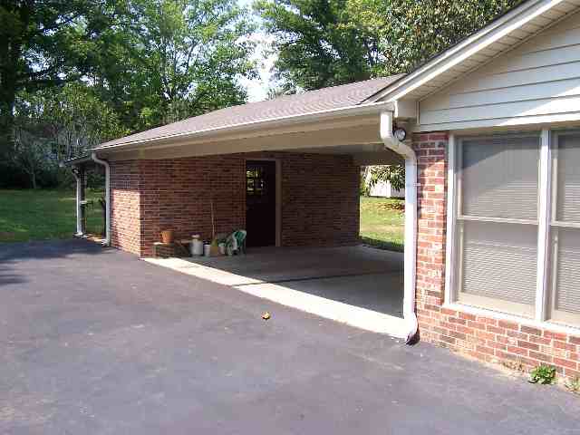 206 Ravensworth Road Taylors, SC 29687 - Photo 2 of 9 Gallery Image 2