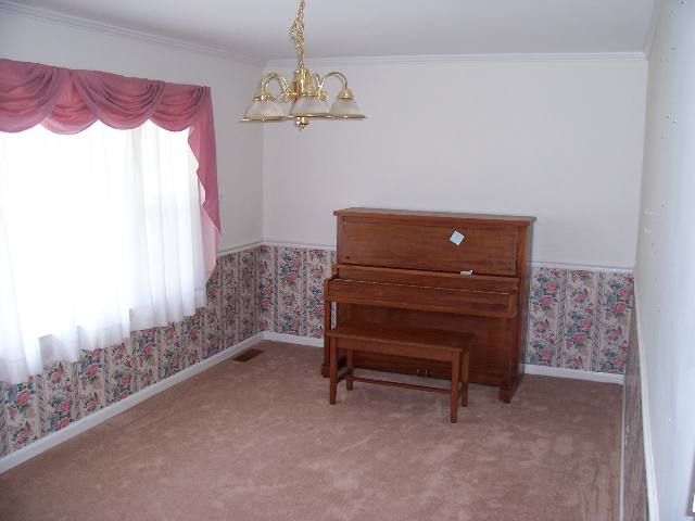 206 Ravensworth Road Taylors, SC 29687 - Photo 6 of 9 Gallery Image 6