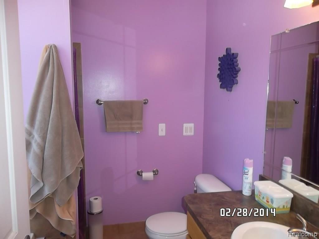 8940 Fisher Road Yale, MI 48097 - Photo 14 of 16 SAM_7555.jpg