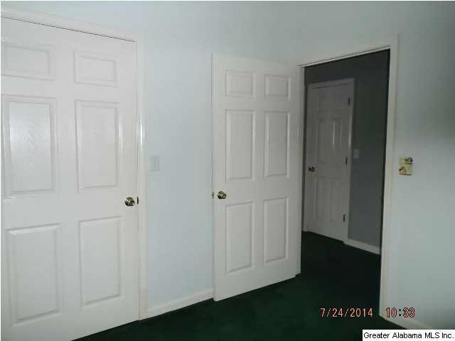 228 20th Street Oneonta, AL 35121 - Photo 9 of 25