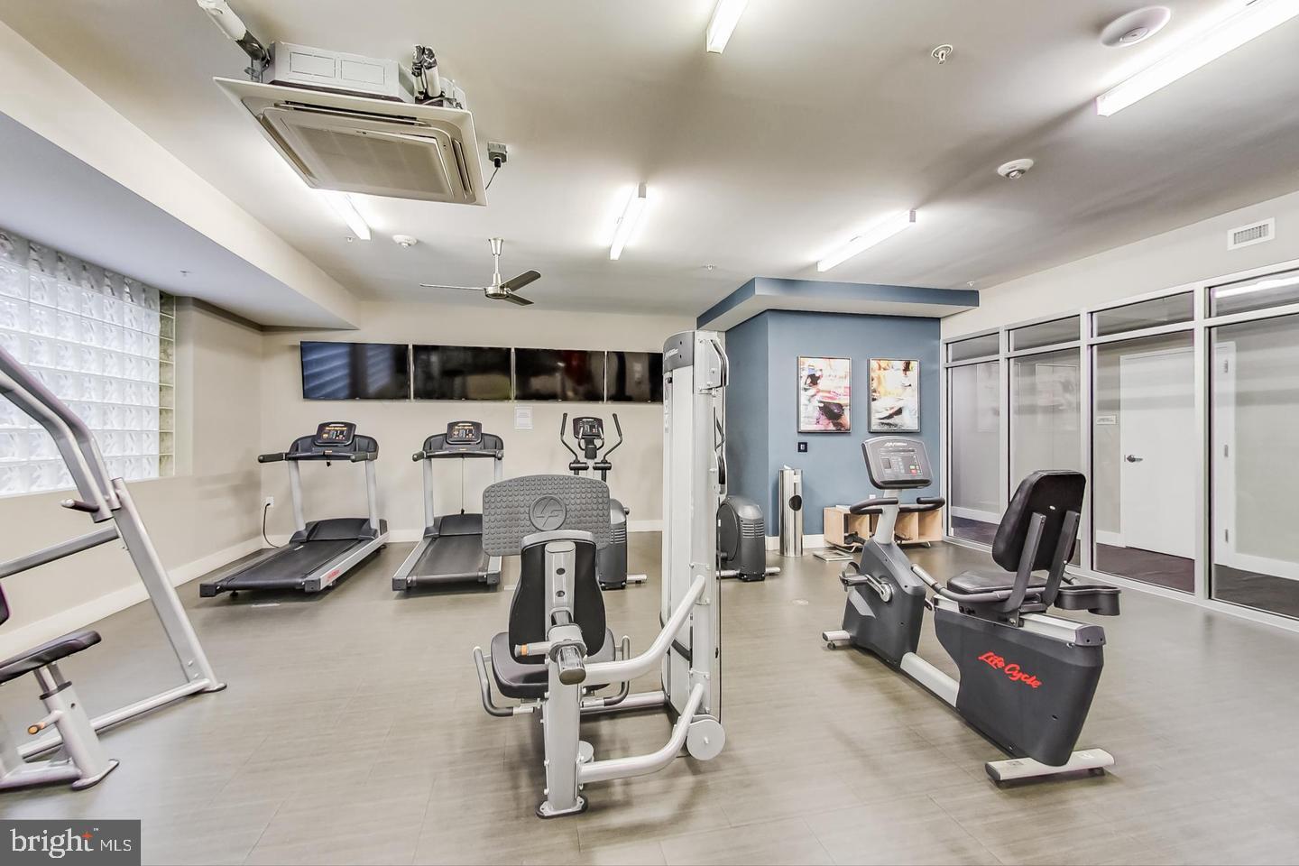 1320 Fenwick Lane, Unit 808 Silver Spring, MD 20910 - Photo 28 of 29