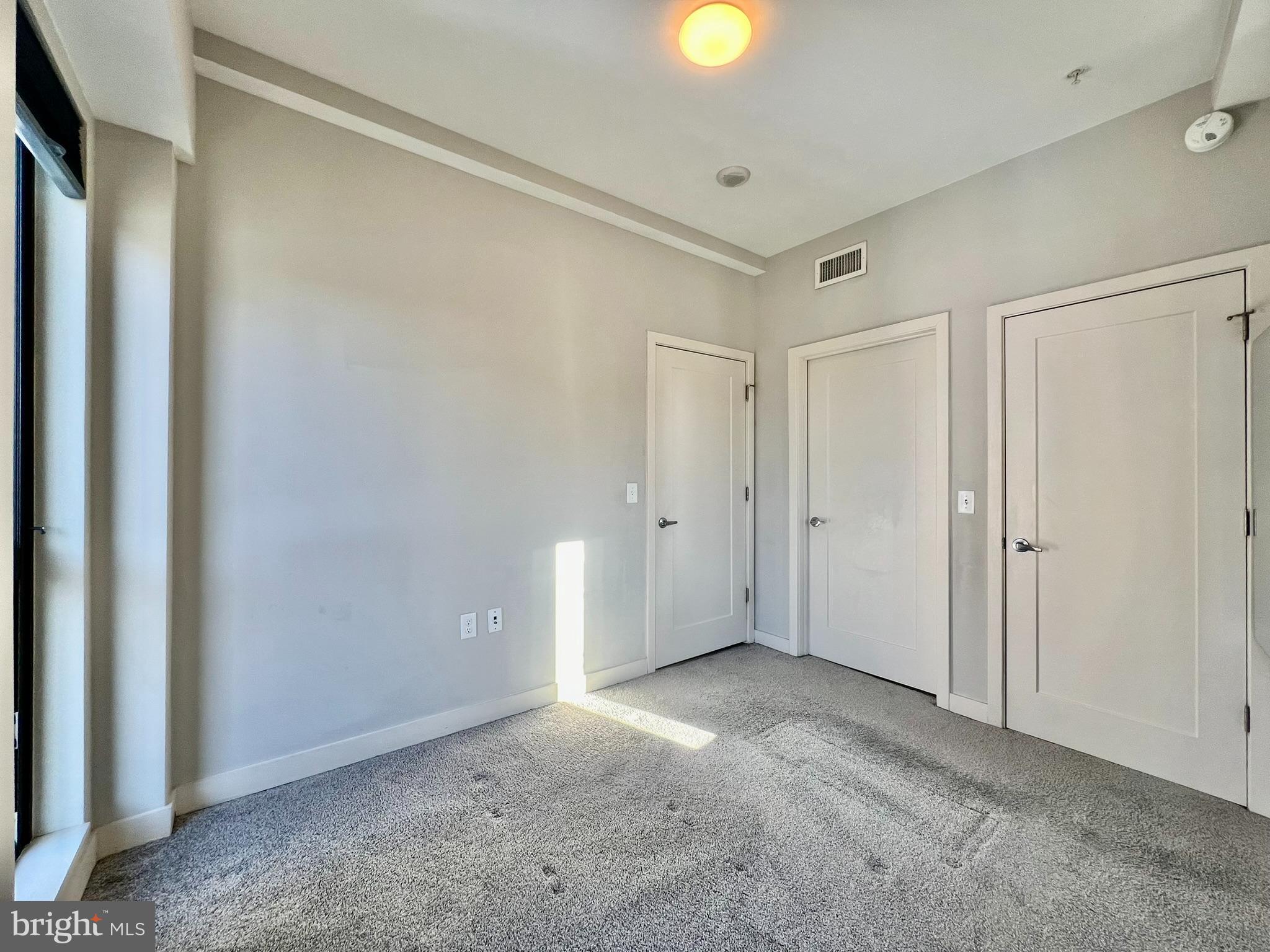 1320 Fenwick Lane, Unit 808 Silver Spring, MD 20910 - Photo 10 of 29 1st bedroom