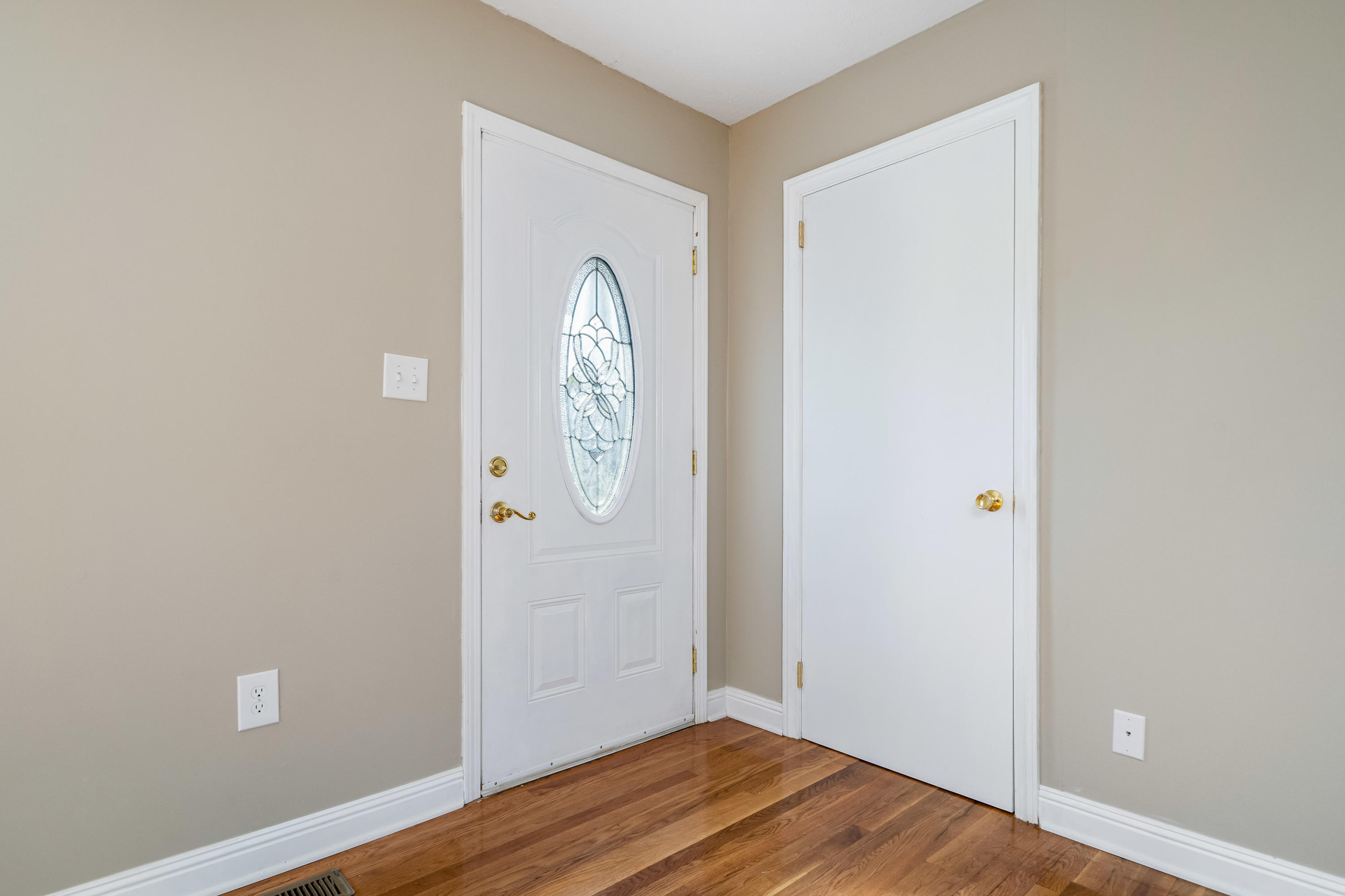 391 Oak Grove Road Gray, TN 37615 - Photo 28 of 50 391 Oak Grove Road (22 of 50)