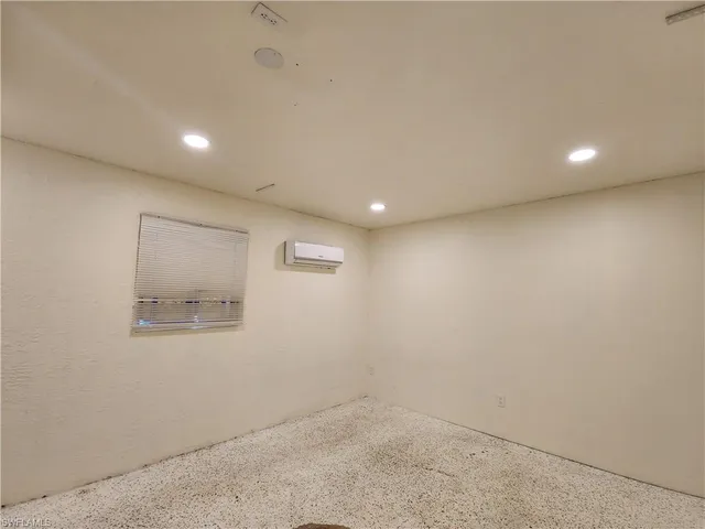 $1,750 | 13238 Second Street, Fort Myers, FL 33905