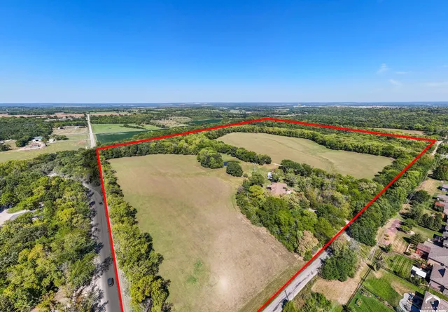 $2,400,000 | 1008 North 1700th Road, Lawrence, KS 66049
