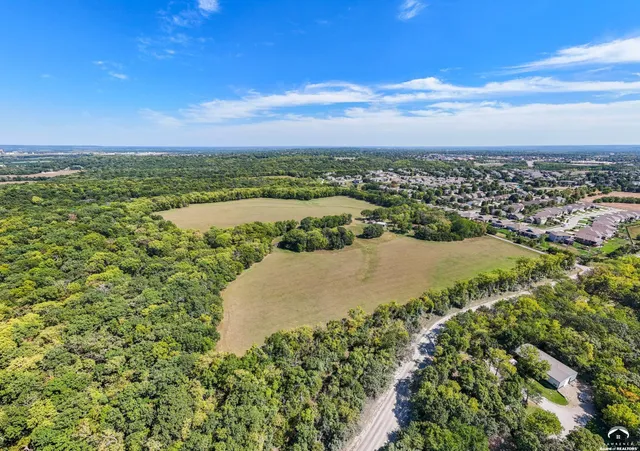 $2,400,000 | 1008 North 1700th Road, Lawrence, KS 66049