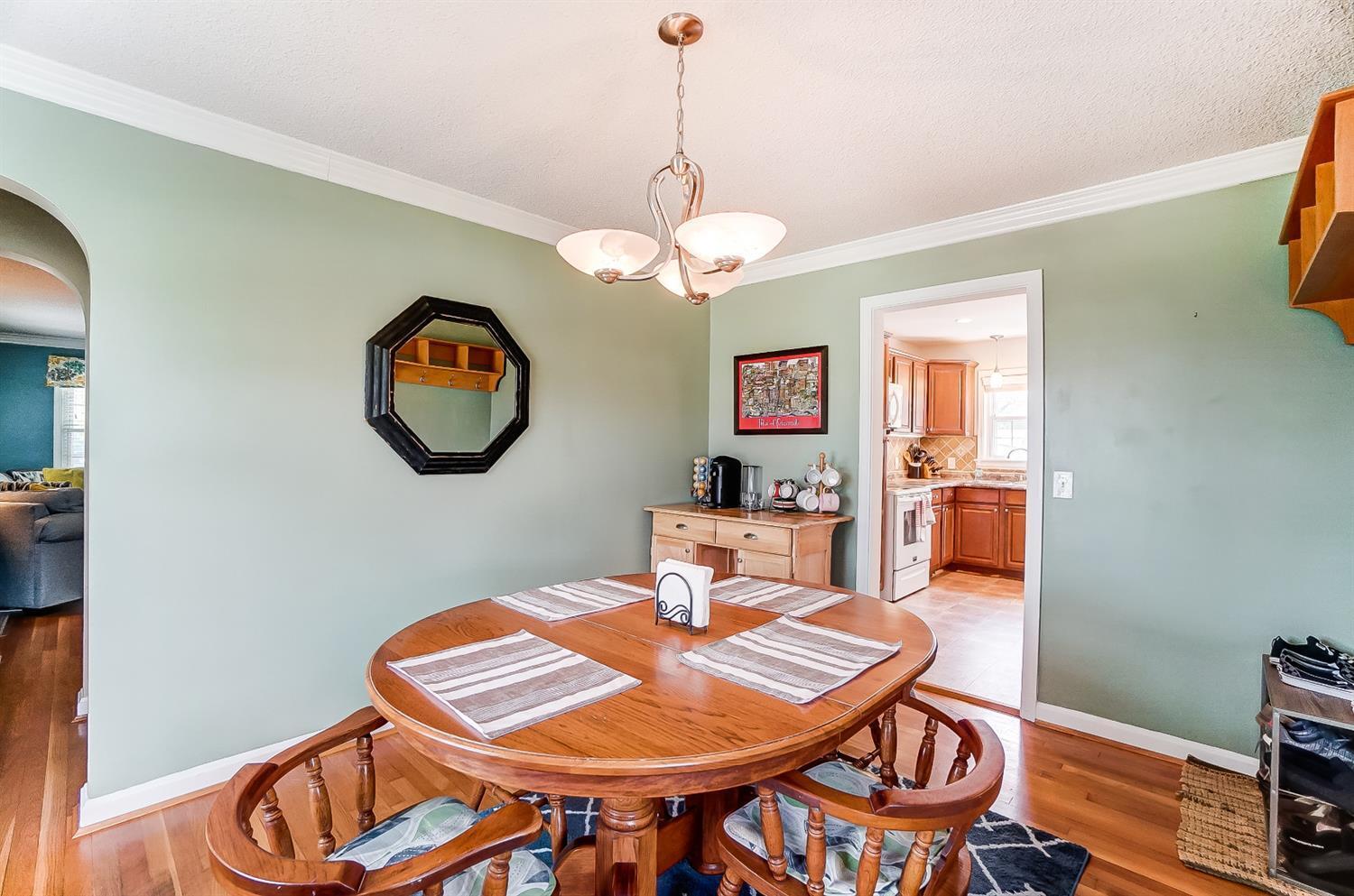 2981 West Galbraith Road Cincinnati, OH 45239 - Photo 9 of 49 Gallery Image 9