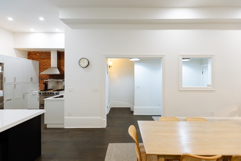 19 Worcester Street, Unit 1 Boston, MA 02118 - Photo 16 of 27