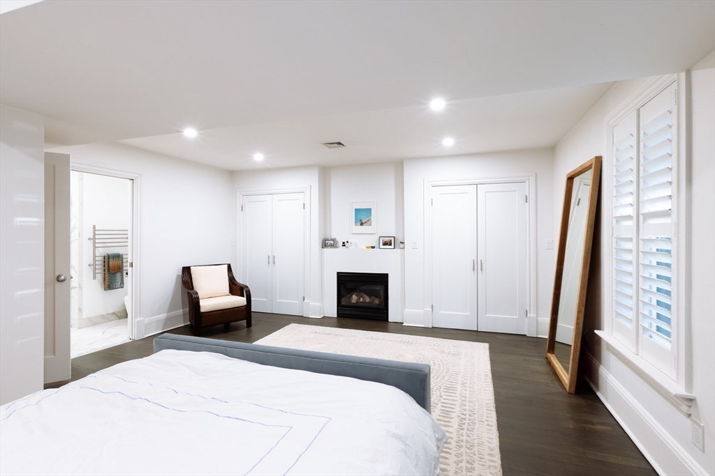 19 Worcester Street, Unit 1 Boston, MA 02118 - Photo 22 of 27