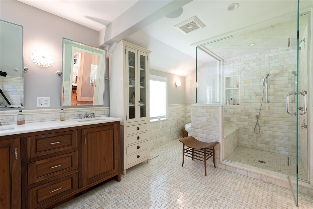 130 Hickory Road Weston, MA 02493 - Photo 21 of 42