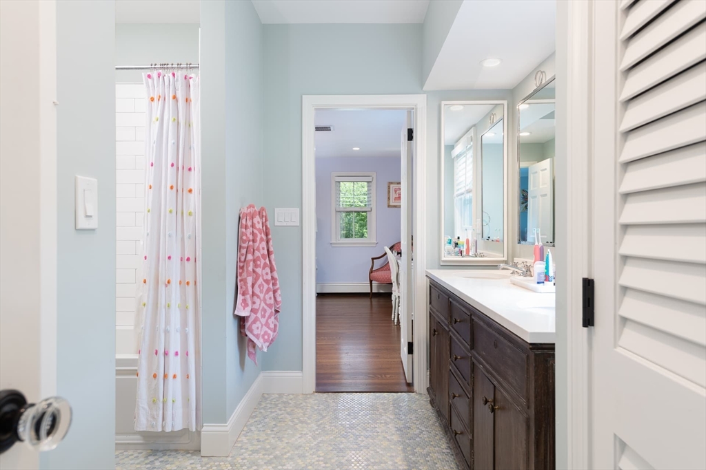 130 Hickory Road Weston, MA 02493 - Photo 24 of 42