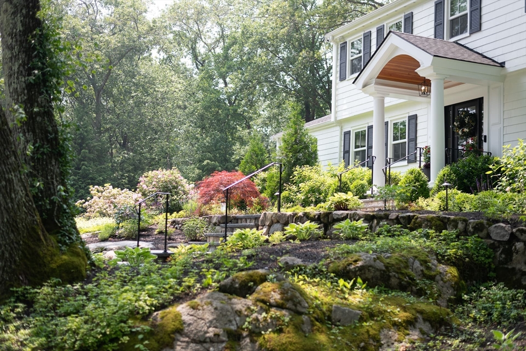 130 Hickory Road Weston, MA 02493 - Photo 29 of 42