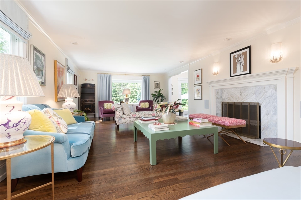 130 Hickory Road Weston, MA 02493 - Photo 5 of 42