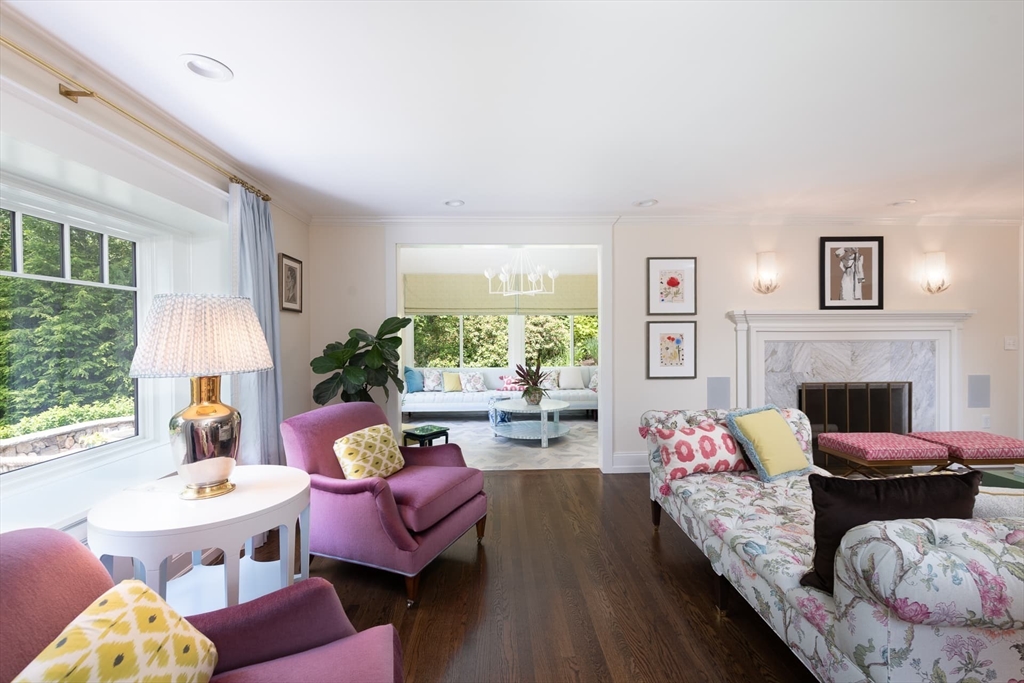 130 Hickory Road Weston, MA 02493 - Photo 7 of 42