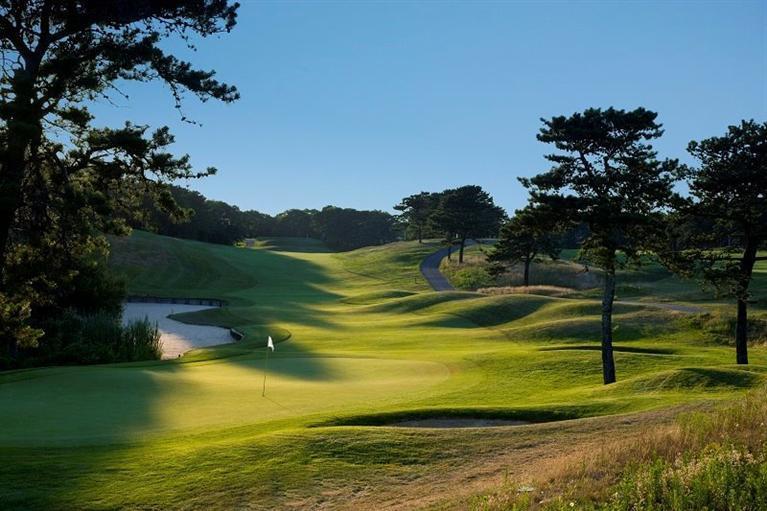 67 Cottage Lane Mashpee, MA 02649 - Photo 30 of 31 a view of a lake with a yard