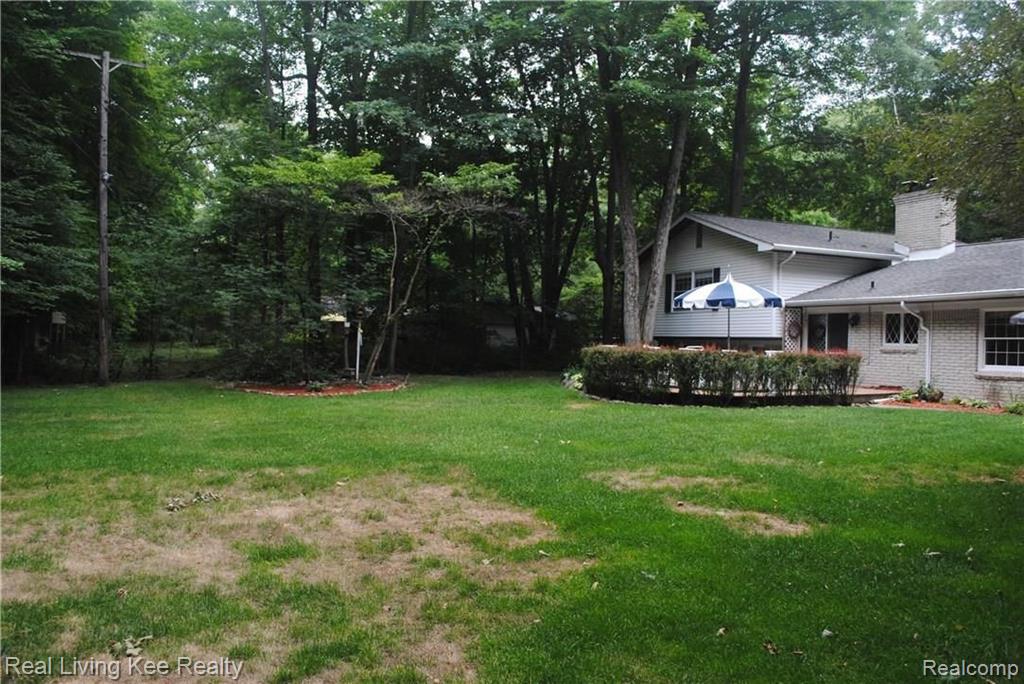 216 Wimberly Drive Rochester Hills, MI 48306 - Photo 38 of 40