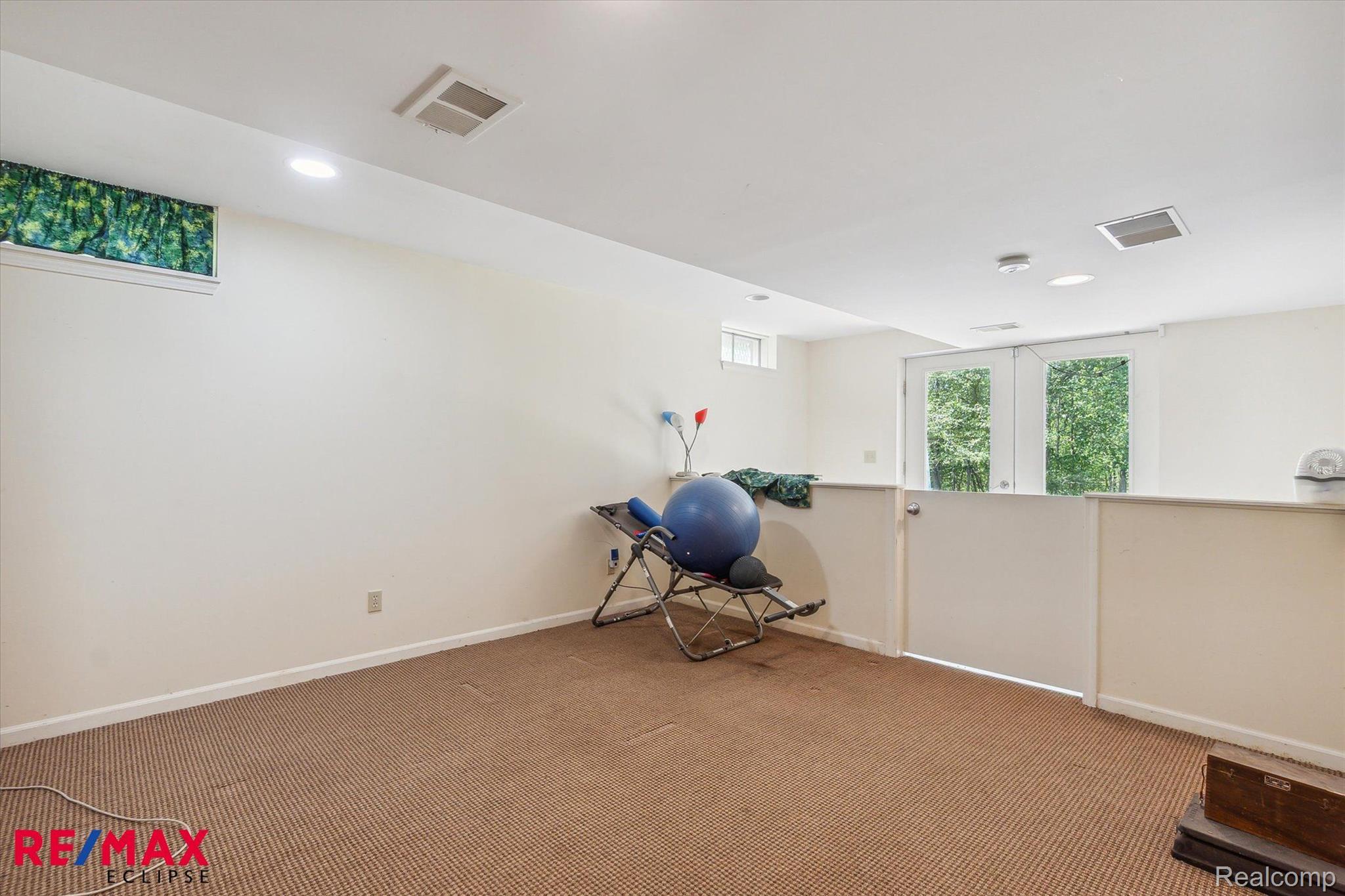 6345 Mack Road Howell, MI 48855 - Photo 25 of 47 Gallery Image 25