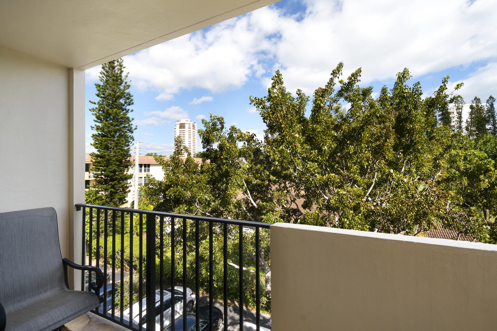 1000 Spanish River Road, Unit 4R Boca Raton, FL 33432 - Photo 23 of 31 019R.F