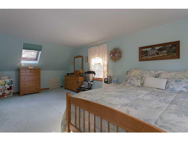34 Cunningham Road Freeport, ME 04032 - Photo 16 of 31 Bedroom.