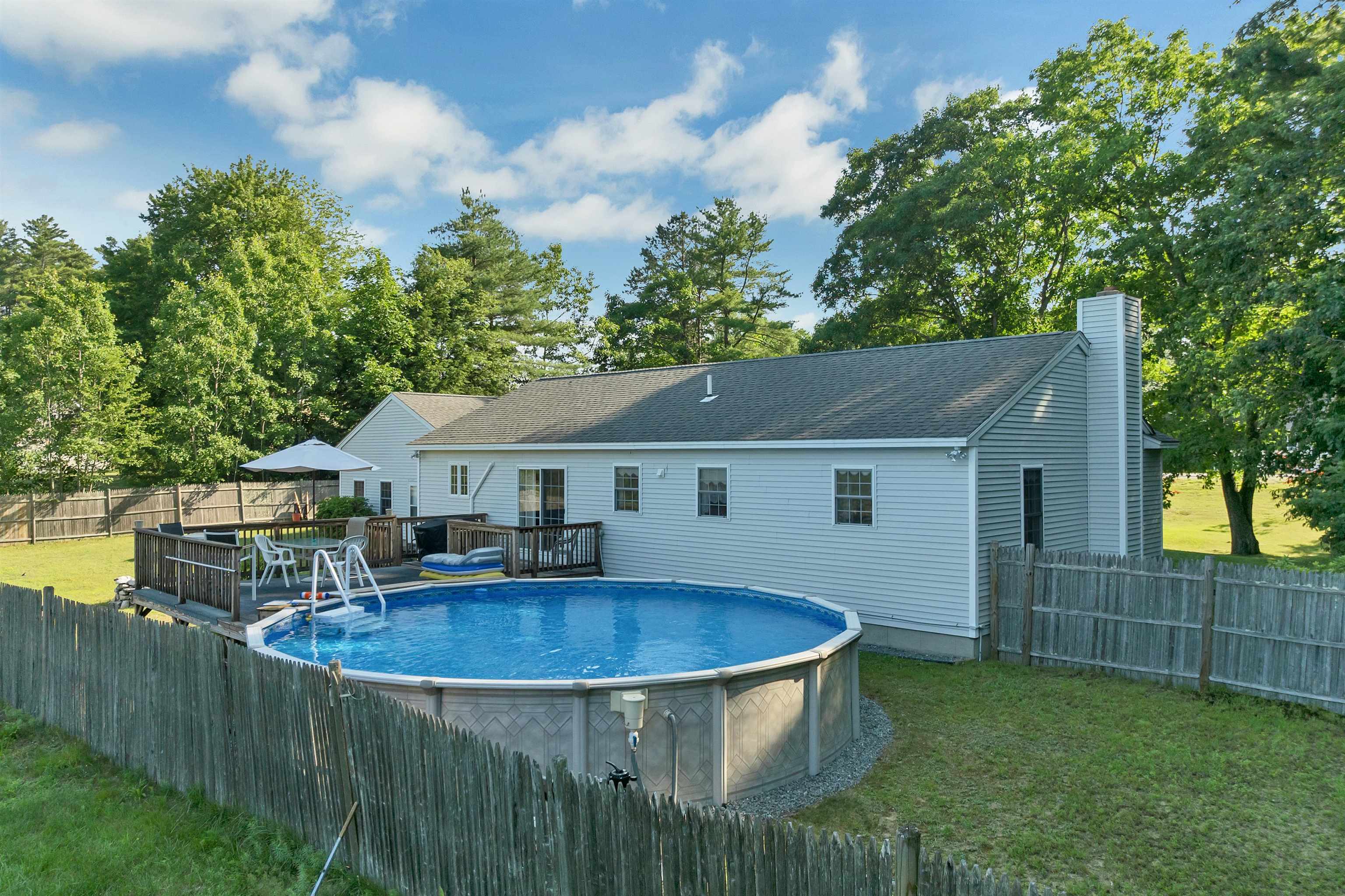 84 Fremont Road Raymond, NH 03077 - Photo 5 of 43