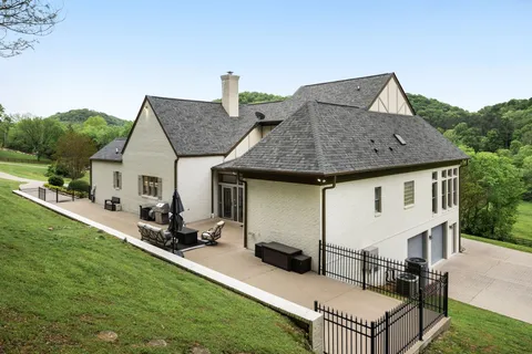 $3,290,000 | 1026 Holly Tree Gap Road, Brentwood, TN 37027