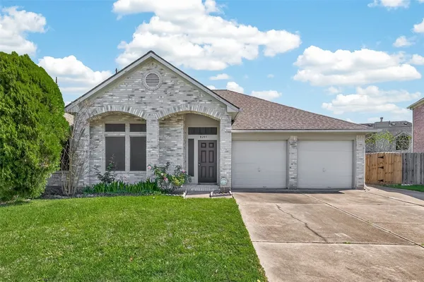$2,500 | 8203 Paddington Pl Drive, Houston, TX 77083