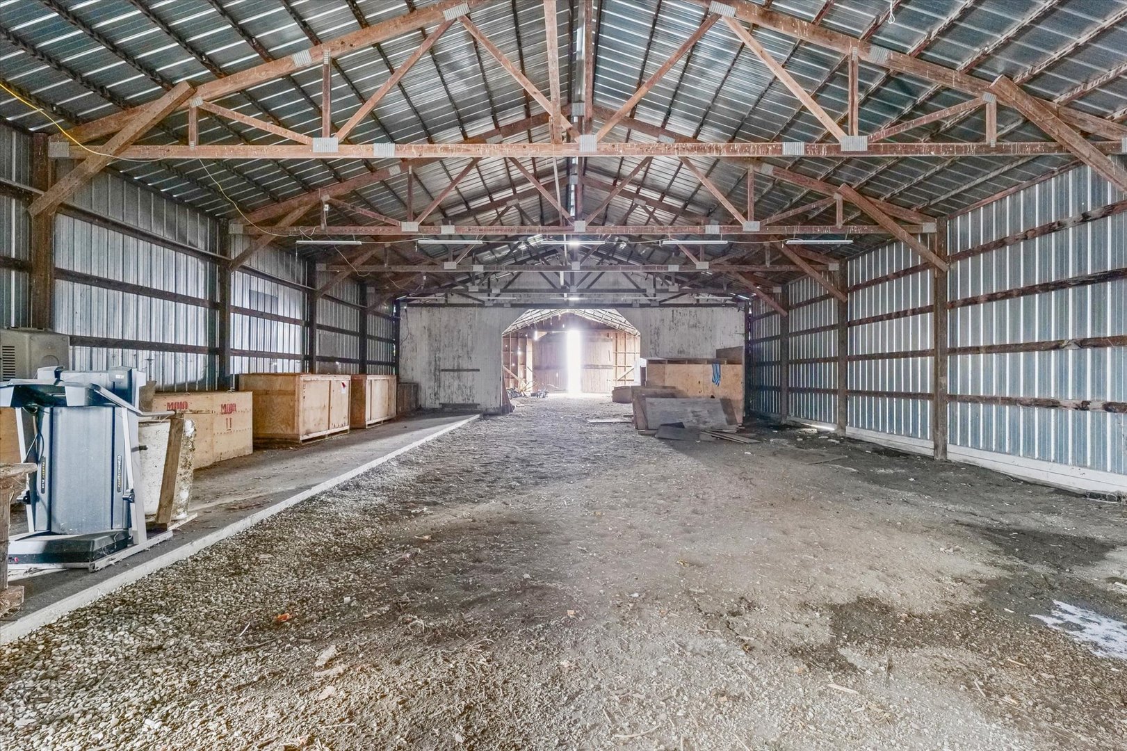 1636 East 1500 North Road Roberts, IL 60962 - Photo 47 of 49 a view of a garage