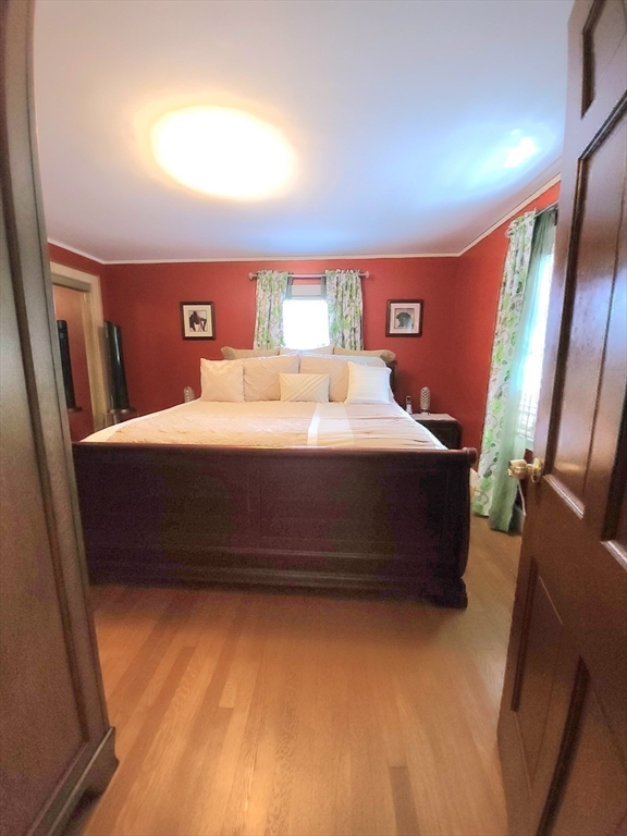 96 Brook Road Milton, MA 02186 - Photo 20 of 34