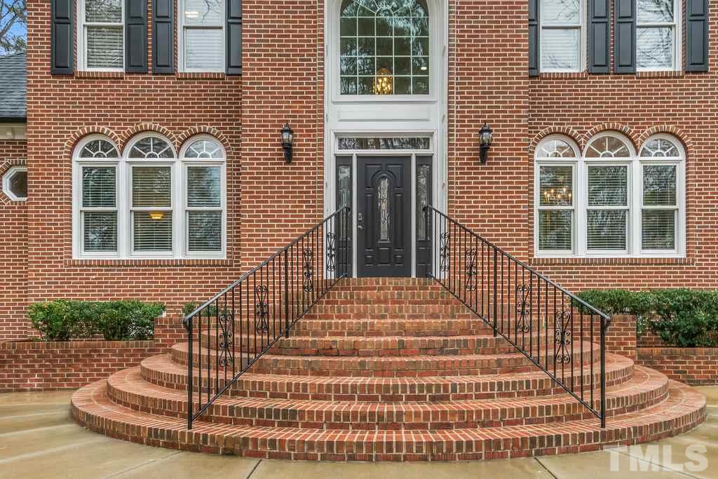 801 Bromley Way Raleigh, NC 27615 - Photo 4 of 30